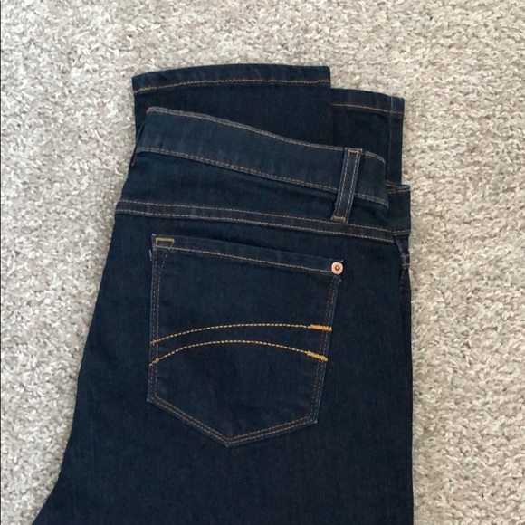 NWOT! Second Yoga Jeans. - Picture 3 of 6